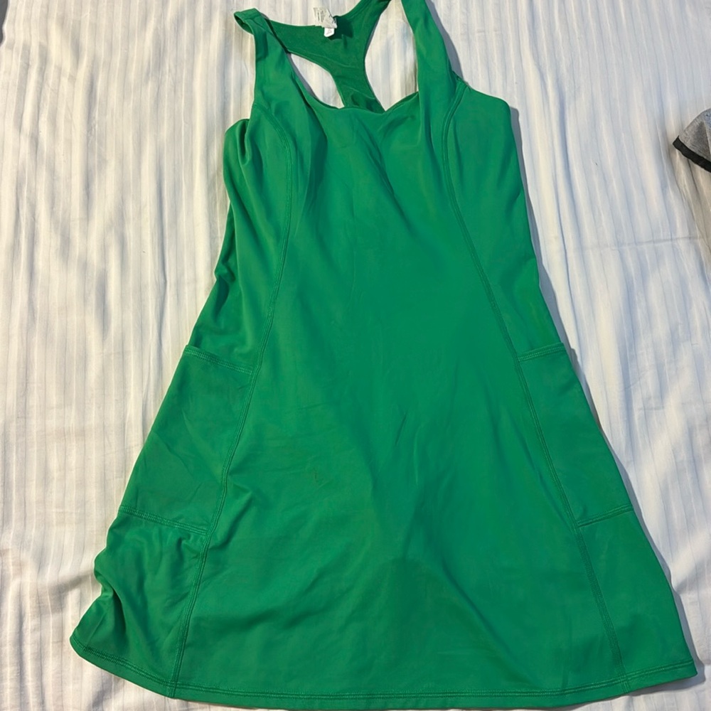 Tennis dress with shorts and pockets